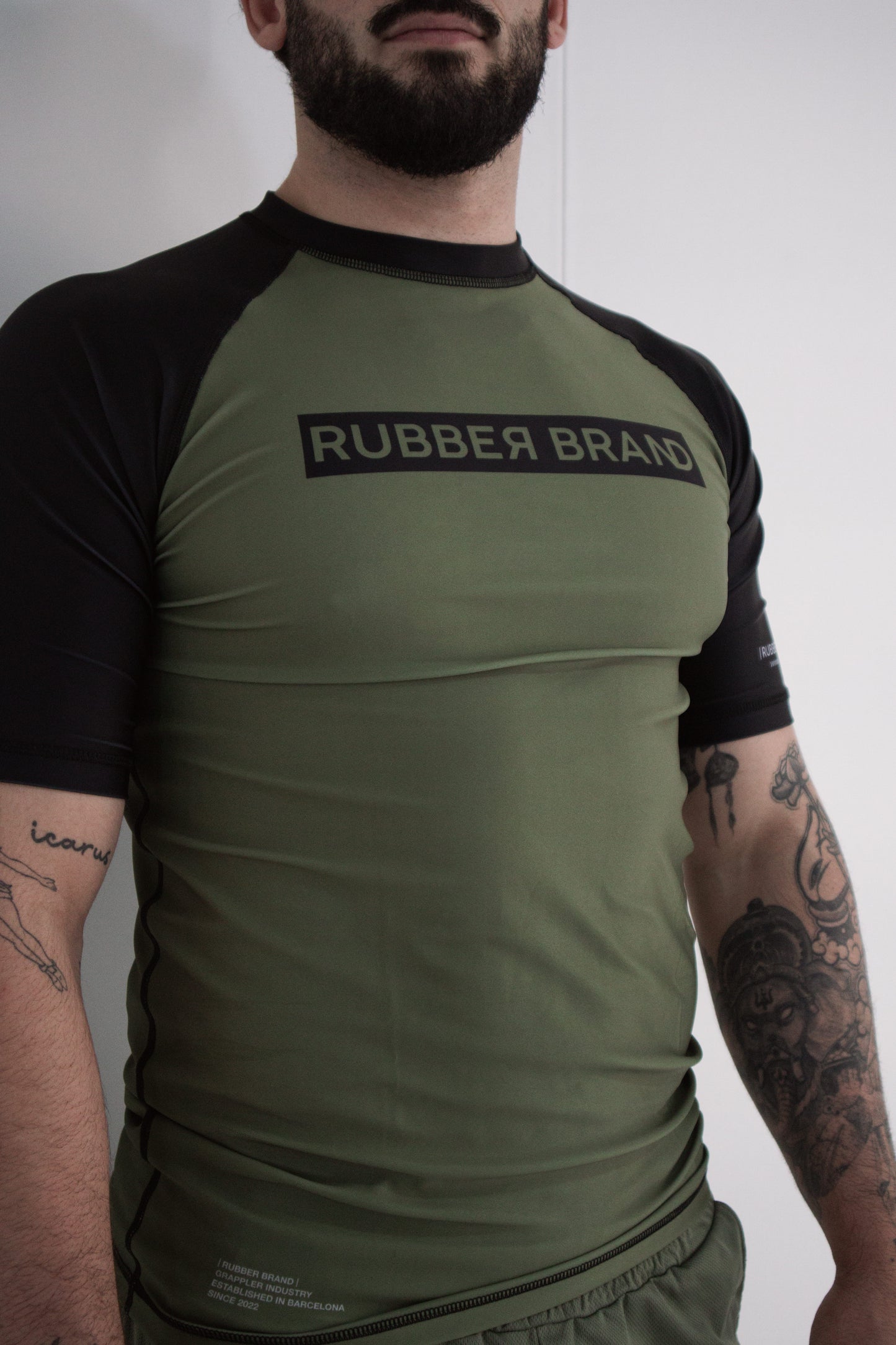 Miltary green | short sleeve